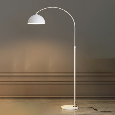 Modern Style Line Floor Lamp Wrought Iron Floor Lamp for Living Room