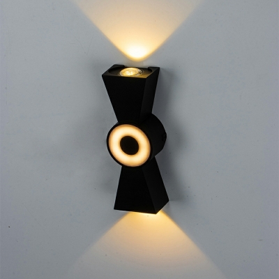 Metal Multi-Faceted Wall Sconces Modern Style 3 Lights Wall Mounted Lamps in Black