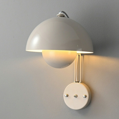 Contemporary Sconce Light Single Light Metallic Wall Mounted Light Fixture