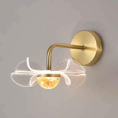 Globe Shade Wall Mounted Light Contemporary Style Glass Sconce Light for Bedroom