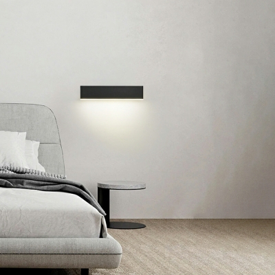 Modern Style Rotatable Wall Lamp 1 Light Metal Wall Light for Bedroom