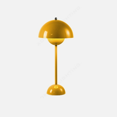 Single Head Table Lighting Metallic Contemporary Style Table Lamp