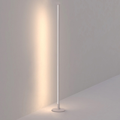 Modern Style Column Floor Lamp Metal 1-Light Led Lamp in Black