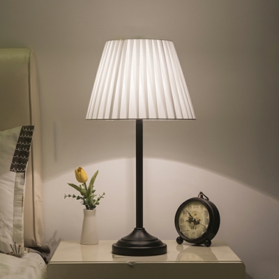 Nordic Rounded Night Table Lamps Fabric and Metal Small Desk Lamp