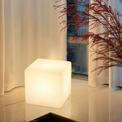 Square Shape Floor Lamp Contemporary Simple Floor Lighting in White