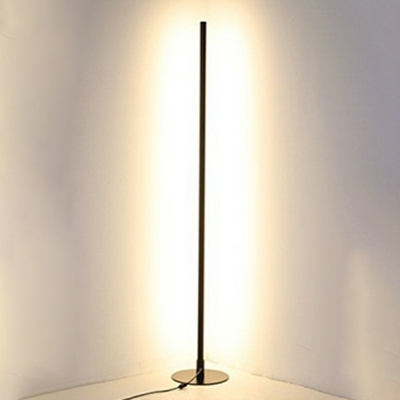 Linear Shape Standing Floor Lamp Minimalism Aluminum and Acrylic Floor Light