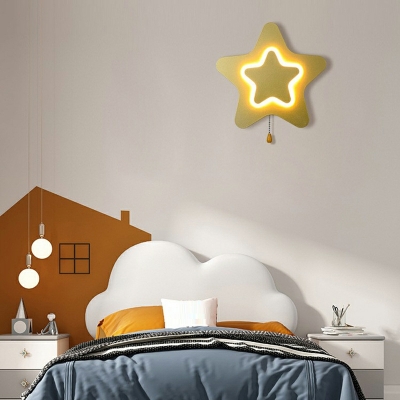 Star-Shape Wall Mounted Light Fixture Metal with Acrylic Shade LED Sconce Light