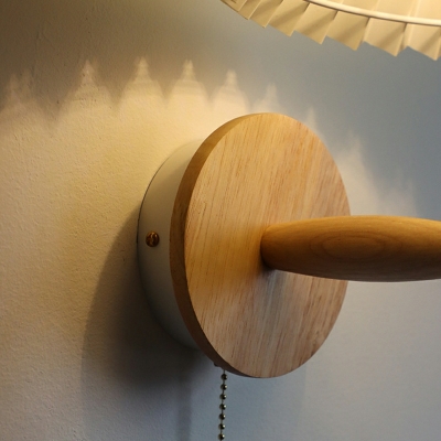 Wooden Wall Sconce Fixture Light Single Head Wall Hanging Light for Bedroom