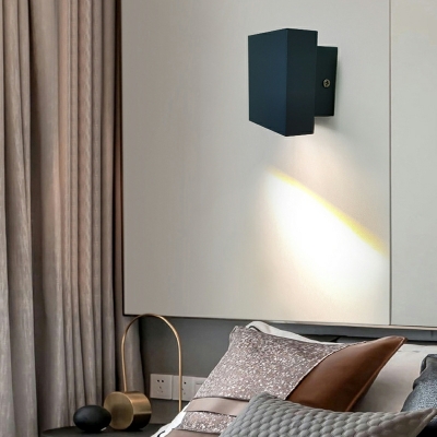Square Wall Mounted Lighting Modern Metal Flush Mount Wall Sconce for Bedroom