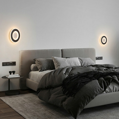 Sconce Light Modern Style Metal Wall Mount Light for Bedroom