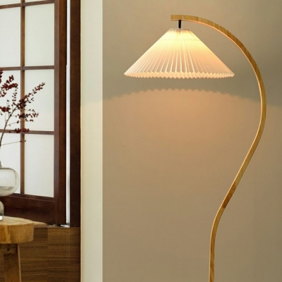 Japanese-style Log Floor Lamp Simple Fabric Vertical Floor Lamp for Bedroom