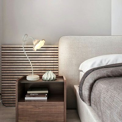 Lotus Table Lamp Bedroom Bedside Study Creative Decorative Resin Desk Lamp