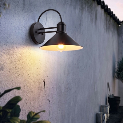 American Retro Outdoor Wall Light Simple Waterproof Wall Light for Garden