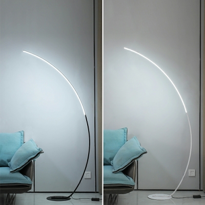 Modern Minimalist Line Floor Lamp LED Iron Floor Lamp for Bedroom