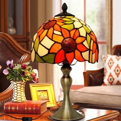 European Retro Stained Glass Table Lamp Tiffany Mood Table Lamp