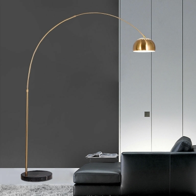 Nordic Minimalist Curved Floor Lamp Creative Metal Vertical Table Lamp