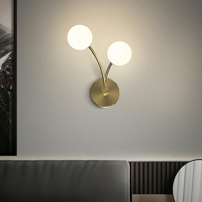 Globe Shade Wall Mounted Light Modern Style Glass Sconce Light Fixture for Bedroom