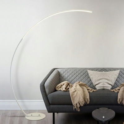 Nordic Minimalist Line Floor Lamp Modern Iron LED Floor Lamp for Bedroom
