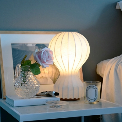 Modern Silk Nightstand Lamps Fabric Bedside Reading Lamps for Hotel Bedroom