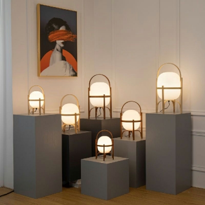 Modern Style Simple Glass Table Lamp Creative Wood Art Table Lamp