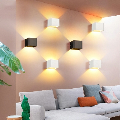 Square Wall Lighting Contemporary Style Metal  Wall Mounted Lighting for Living Room