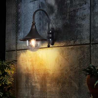 European Style Waterproof Wall Lamp Modern Minimalist Metal Wall Lamp for Outdoor