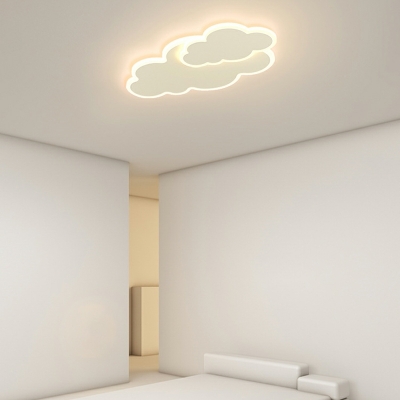Nordic Creative Cloud Acrylic Flushmount Ceiling Light in White for Children's Room