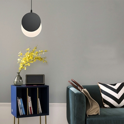 Nordic Minimalist Round Acrylic LED Pendant Light for Bedroom