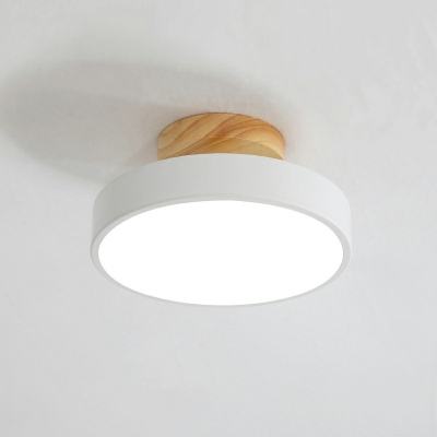 Nordic Minimalist Wooden LED Ceiling Lamp for Corridors and Entrances
