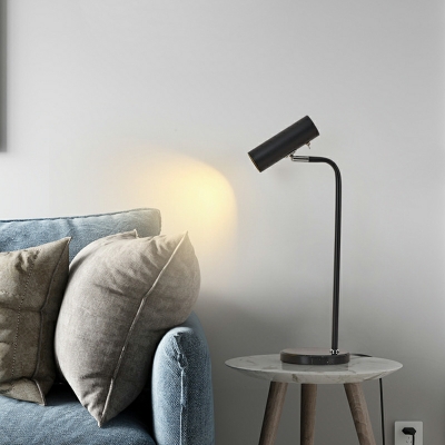 Nordic Minimalist Metal Table Lamp for Bedroom and Living Room