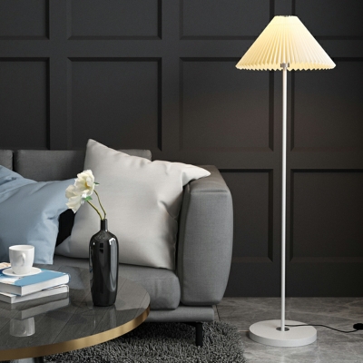 Nordic Art Pleated Fabric Floor Lamp for Living Room and Bedroom