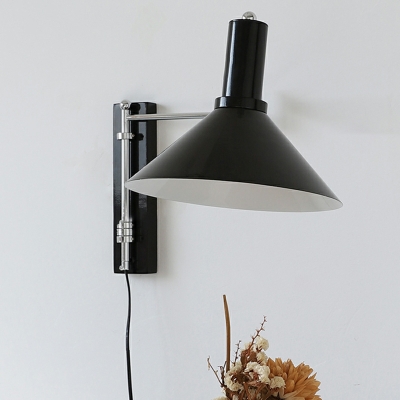 1 Light Contemporary Style Cone Shape Metal Sconce Light Fixture