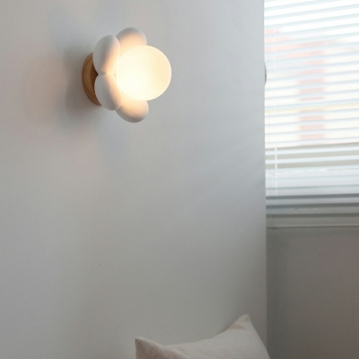 Nordic Creative Flower Wall Lamp Modern Cartoon Glass Wall Mount Fixture for Bedroom