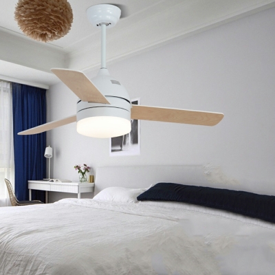 Nordic Simple Wooden Ceiling Fan Lamp for Bedroom and Living Room