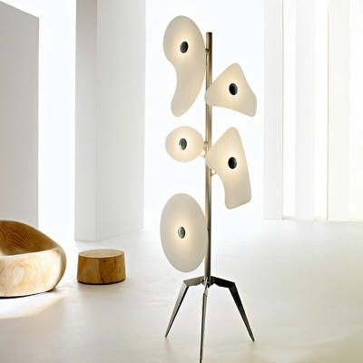 Nordic Creative Art Shaped Floor Lamp for Bedroom and Living Room Decoration