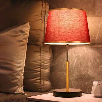 Modren Style Creative Table Lamp with Fabric Shade for Bedroom
