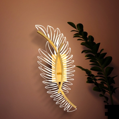 LED Creative Shape Wall Mount Fixture with Gold Finish for Bedroom and Hallway