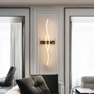 Linear Modern Metal Wall Mounted Light Fixture for Living Room