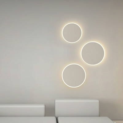 Contemporary Style Round Shape Sconce Light Fixture in White for Living Room