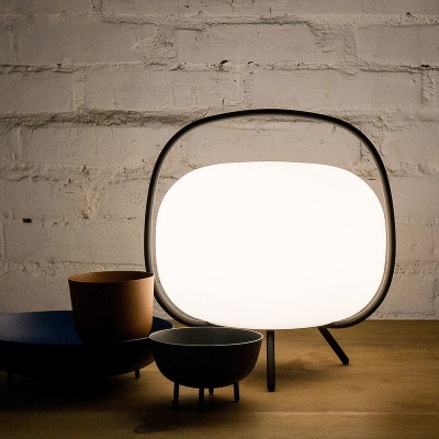 1 Light Modern Style Glass Desk Lamp in White for Bedroom