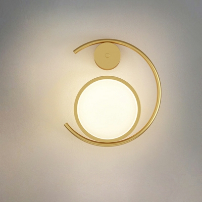 Modern Round Wall Mounted Light Fixture Gold Metal for Living Room
