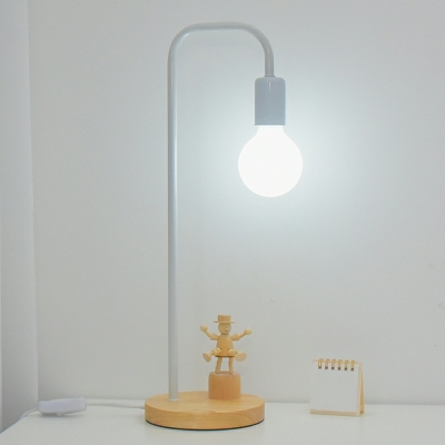 Minimalist Style Table Lamp Wrought Iron Desk Lamp for Study Room