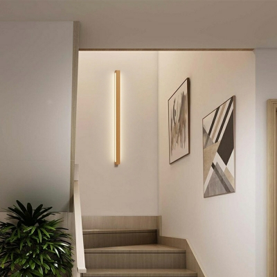 Modern Style Wall Light Iron Wooden Wall Sconces for Living Room