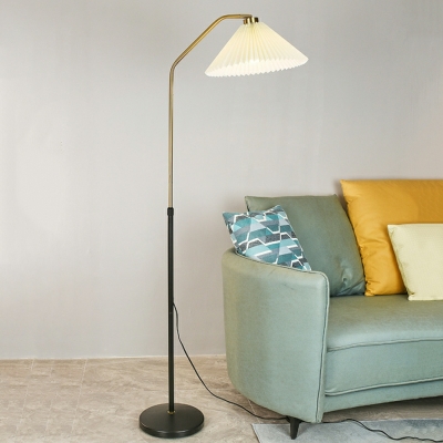 Modern Long Arm Standard Lighting Metal 1 Light Floor Light for Living Room