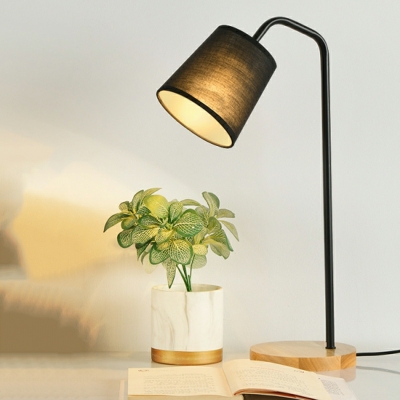 Modern Wood Base Table Lamp with Barrel Shade for Bedside/Standard Use