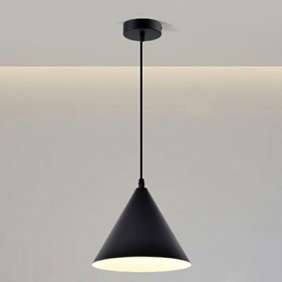 Modern Iron Pendant with Adjustable Hanging Length for Residential Use