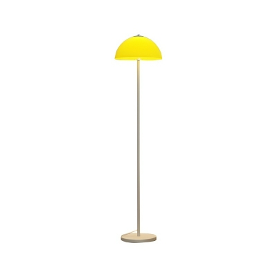 Sleek and Stylish Metal LED Floor Lamp for Modern Home Décor