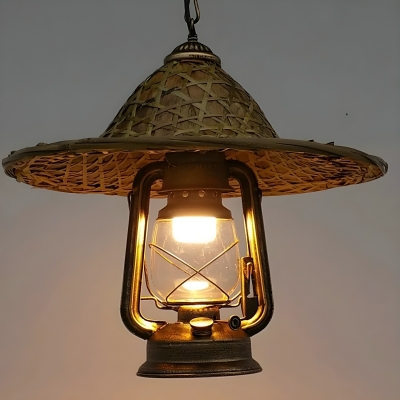 Industrial-style Clear Glass Pendant with Chain Mounting for Modern Home Decor