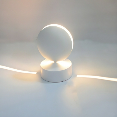 Modern Elegant 1-Light LED Wall Lamp for Contemporary Home Decor