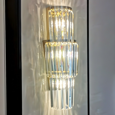 Elegant Hardwired Gold Wall Sconce with Clear Crystal Shade for Luxurious Ambiance